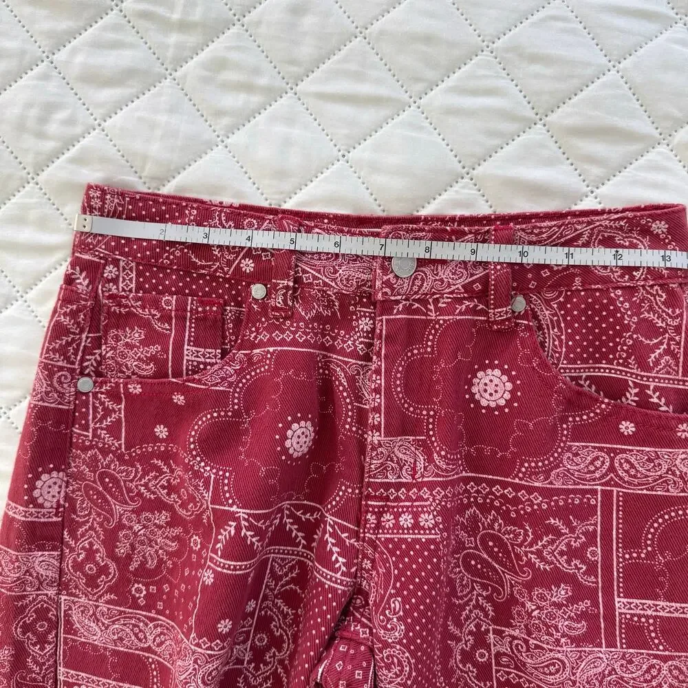 NWT CALI 1850 Women’s Bandana Paisley Bermuda Denim Shorts Size 25 Red